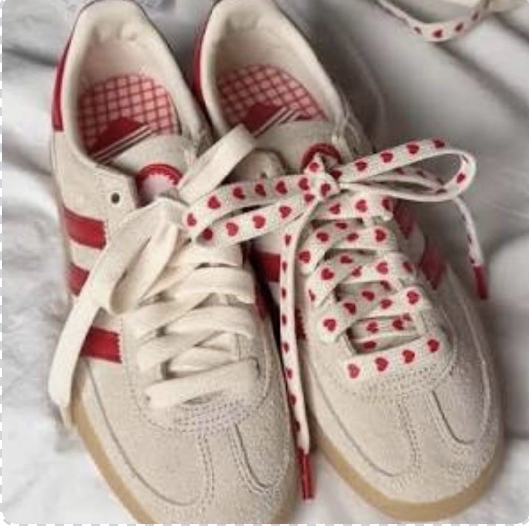 TENIS ADIDAS HANDBALL SPEZIAL VALENTINES DAY + FRETE DE ENVIO PRO BRASIL